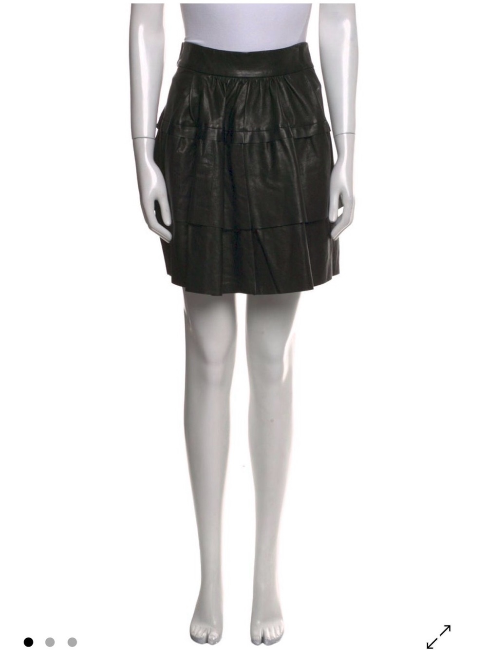 Diane Von Furstenberg 100% mini Leather Skirt Size 2